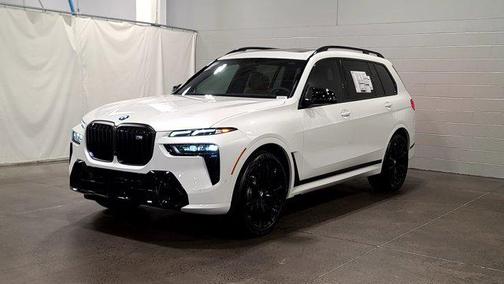 2026 BMW X7 M60i