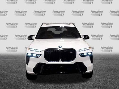 2026 BMW X7 M60i