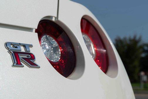 2014 Nissan GT-R Premium