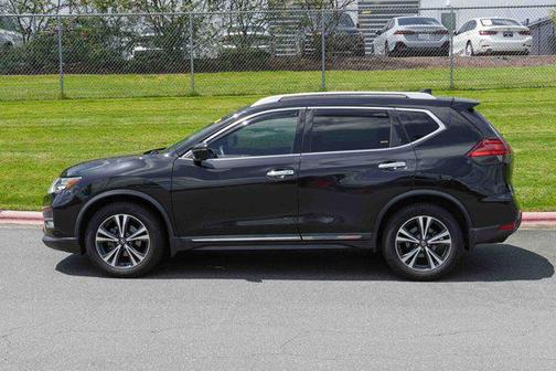 2017 Nissan Rogue SL