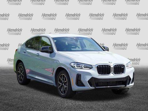 2025 BMW X4 M40i