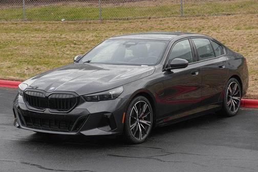 2025 BMW 550e xDrive