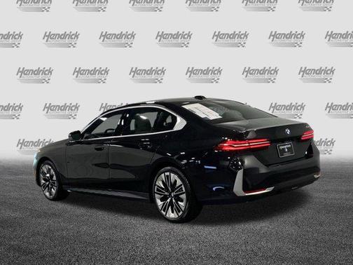 2026 BMW 530 i