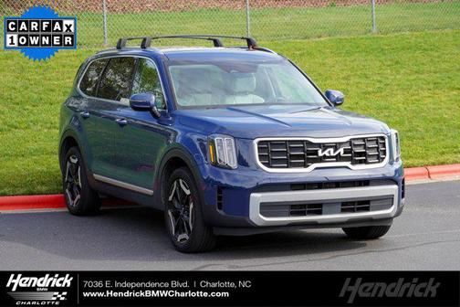 Midnight Lake Blue 2023 Kia Telluride S