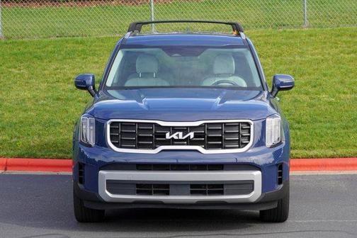 Midnight Lake Blue 2023 Kia Telluride S