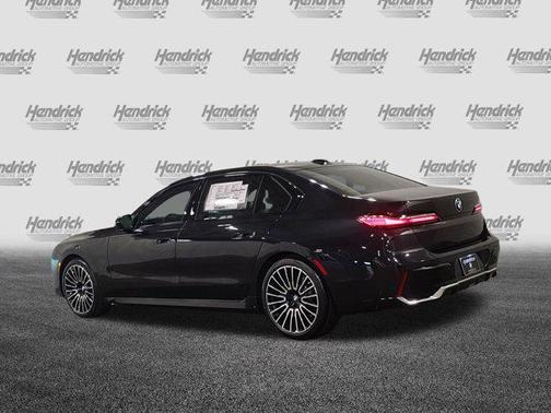 Black Sapphire Metallic 2026 BMW 740 740i