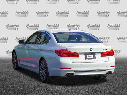 2019 BMW 540 540i