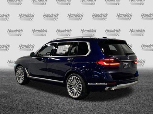 2026 BMW X7 xDrive40i
