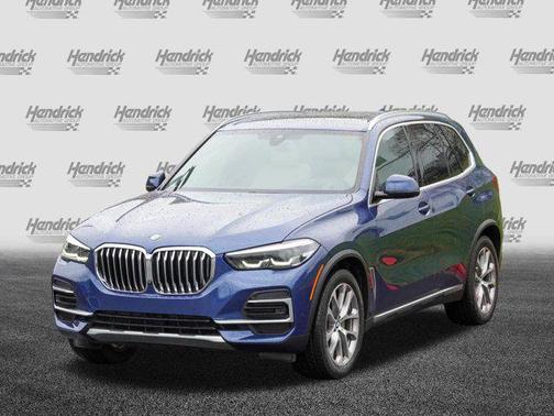 Phytonic Blue Metallic 2022 BMW X5 sDrive40i