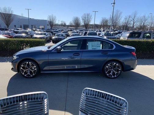 2025 BMW 330 330i