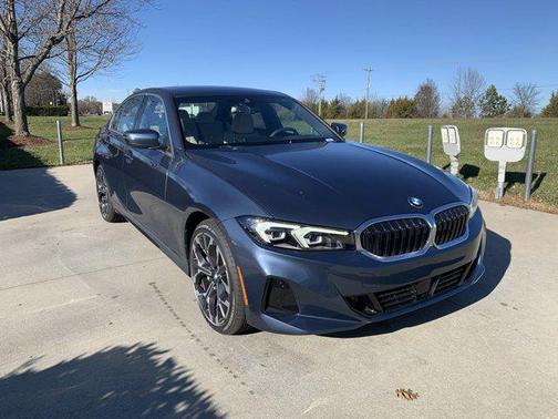 2025 BMW 330 330i