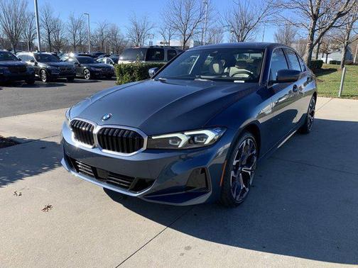 2025 BMW 330 330i