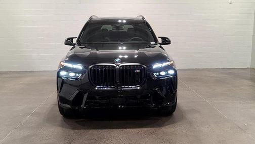 2026 BMW X7 M60i