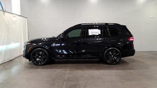 2026 BMW X7 M60i