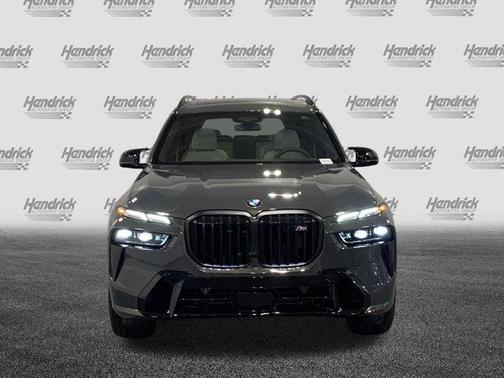 2026 BMW X7 M60i