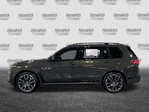 2026 BMW X7 M60i