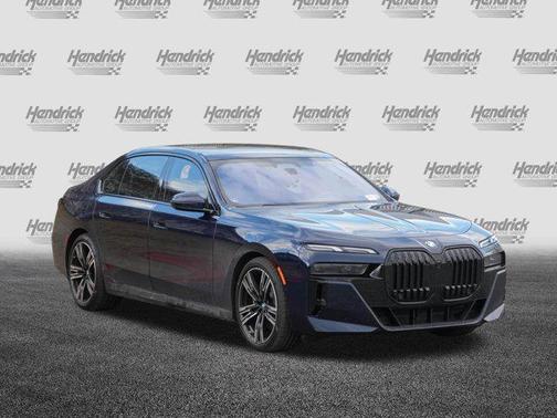 2023 BMW 760 i xDrive