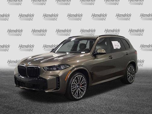 Manhattan Green Metallic 2026 BMW X5 xDrive40i