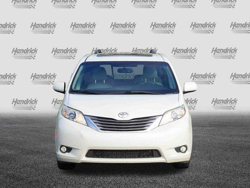 2016 Toyota Sienna XLE Premium