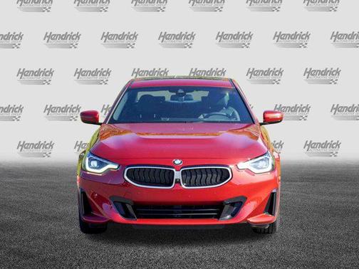 2025 BMW 230 i