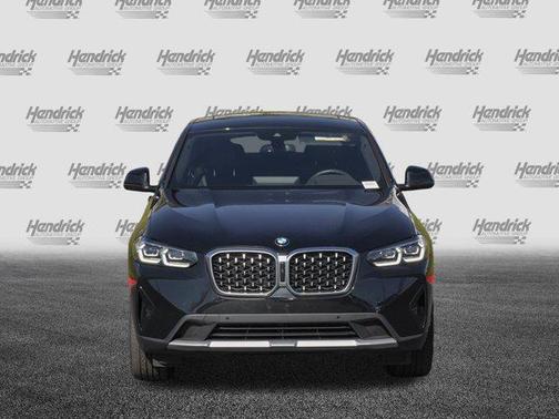 2025 BMW X4 xDrive30i