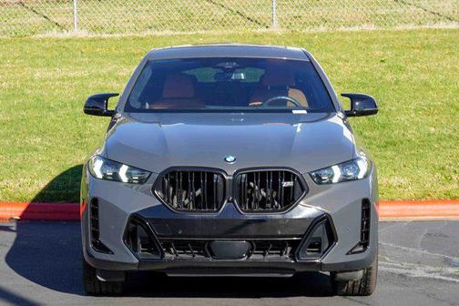 2024 BMW X6 M60i