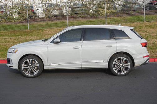 2021 Audi Q7 55 Premium Plus