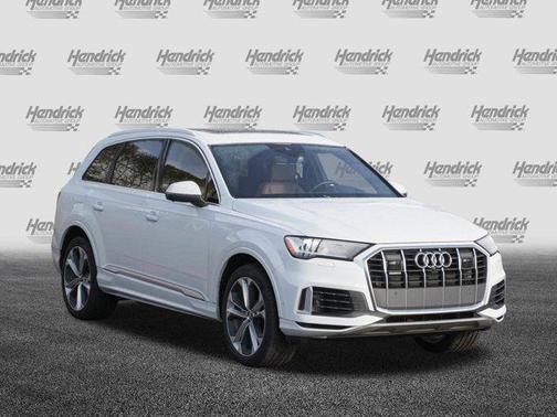 2021 Audi Q7 55 Premium Plus