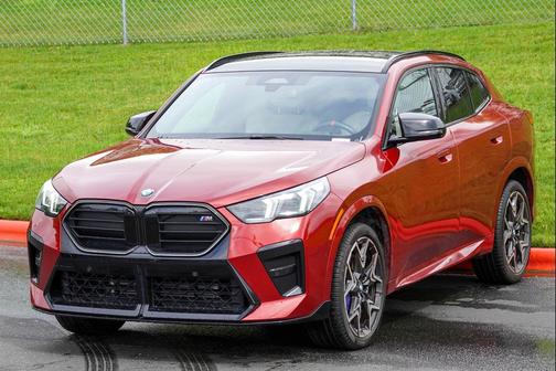 Vegas Red Metallic 2025 BMW X2 M35i