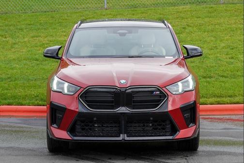 Vegas Red Metallic 2025 BMW X2 M35i