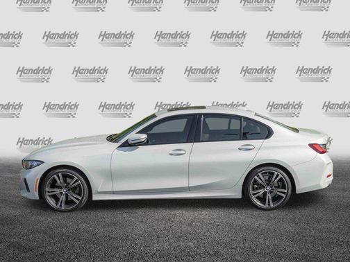 2023 BMW 330 330i