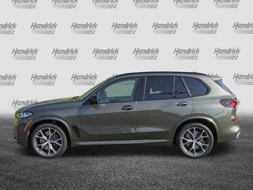 2025 BMW X5 M60i