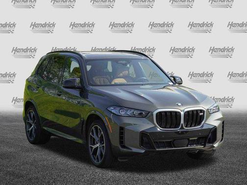 2025 BMW X5 M60i