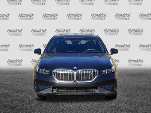 2024 BMW i5 eDrive40