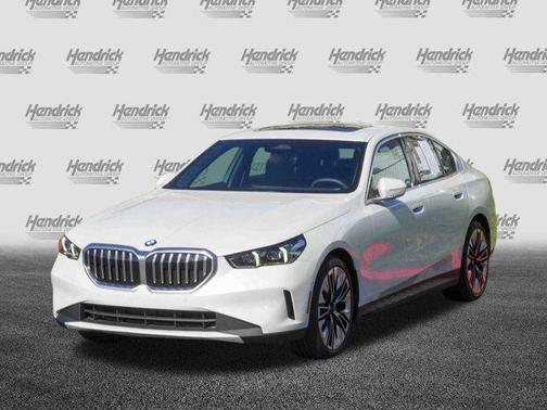 2025 BMW 530 xDrive