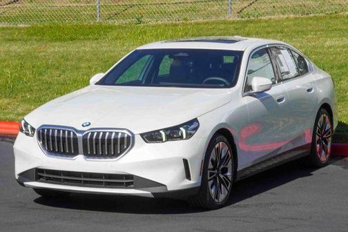 2025 BMW 530 xDrive