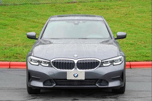 Mineral Grey Metallic 2022 BMW 330 xDrive