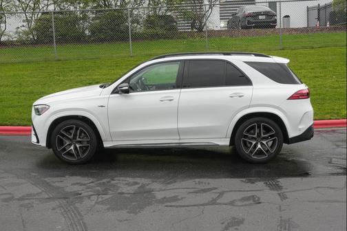 MANUFAKTUR Moonlight White Metallic 2024 Mercedes-Benz AMG GLE 53 4MATIC+
