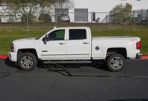 2016 Chevrolet Silverado 2500 High Country