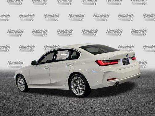 2026 BMW 330 i