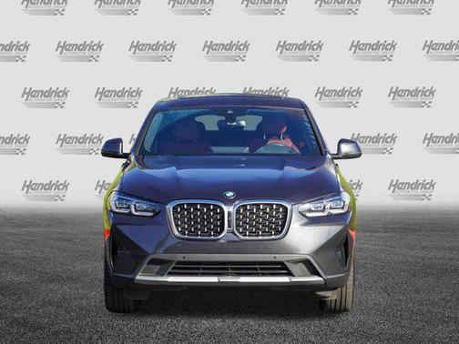 2024 BMW X4 xDrive30i