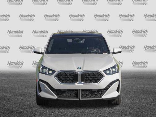 2025 BMW X2 xDrive28i