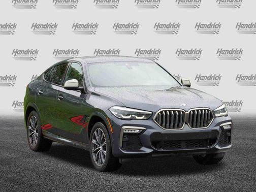 2021 BMW X6 M50i
