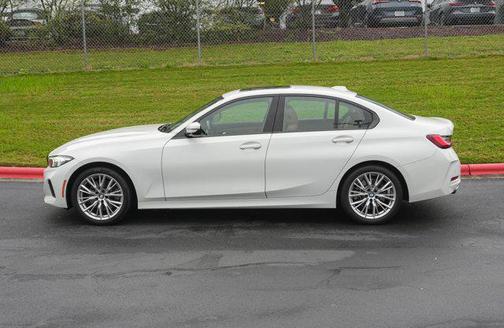 2023 BMW 330 330i