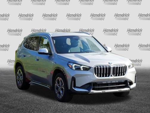 Space Silver Metallic 2023 BMW X1 xDrive28i