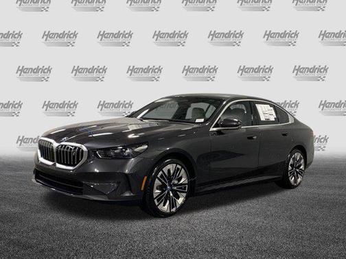 2025 BMW i5 eDrive40