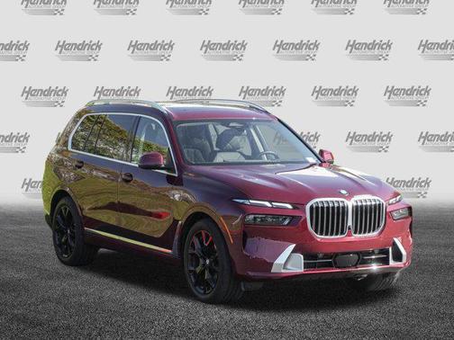 AVENTURIN RED 2026 BMW X7 xDrive40i