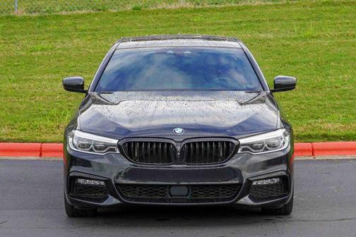 2018 BMW 530 530i
