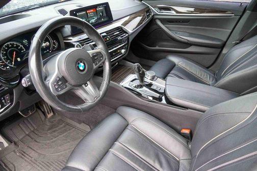 2018 BMW 530 530i