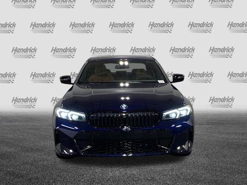 2026 BMW 330 i xDrive